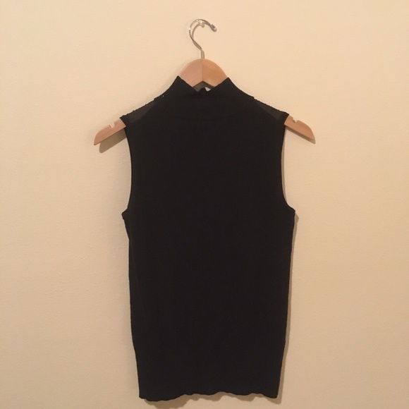 Black Glimmer Sweater Tank - Picture 4 of 5